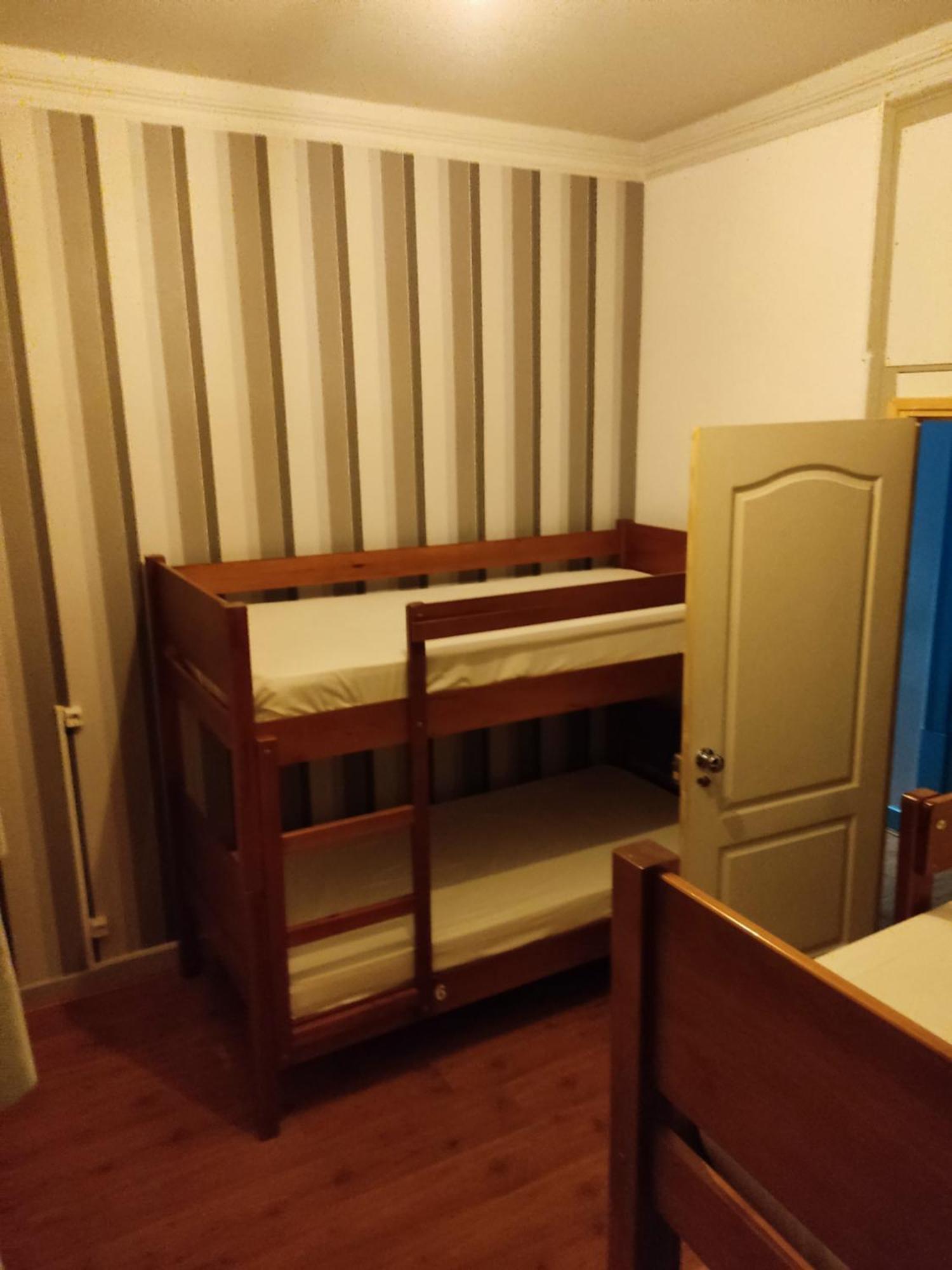 פיגואיירה דה פוז Meeting Hostel מראה חיצוני תמונה